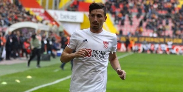 Foto - Mert Hakan Yandaş kimdir? Mert Hakan Yandaş kaç yaşında, kariyeri