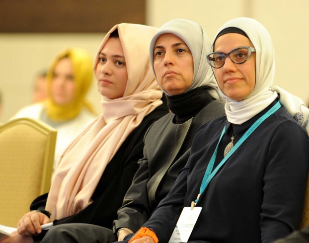 Foto - Merve Kavakçı İslam kimdir?