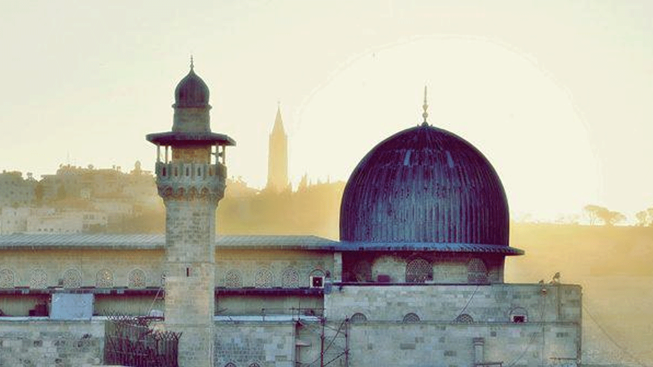 Foto - Mescid-i Aksa hatibi rehin alındı!