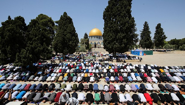 Foto - Mescid-i Aksa'da cuma coşkusu... Bazı Filistinliler engellendi 