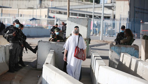 Foto - Mescid-i Aksa'da cuma coşkusu... Bazı Filistinliler engellendi 