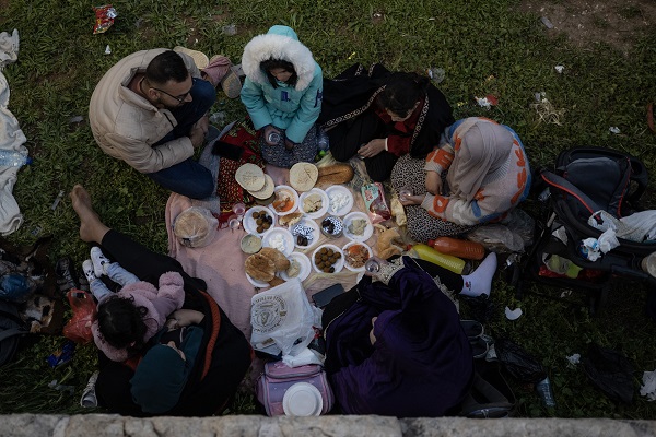 Foto - Mescid-i Aksa'da iftar