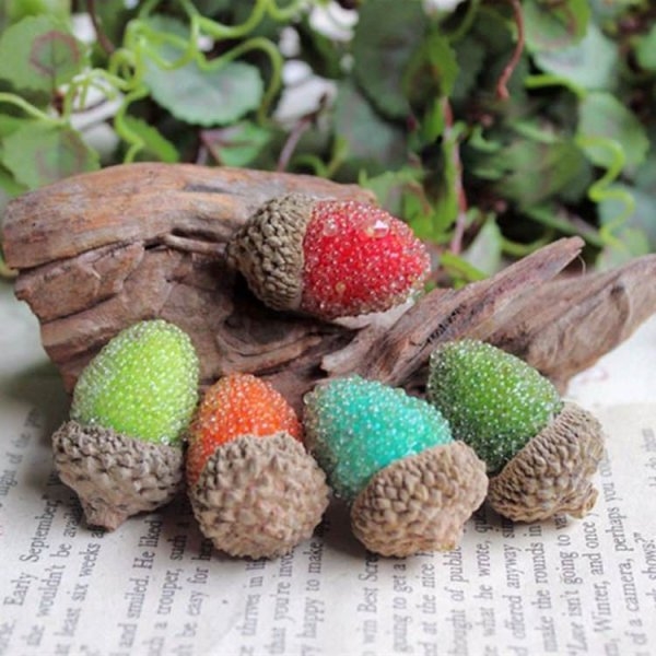 Foto - Meşe palamutlarından elde edilen muhteşem süslemeler