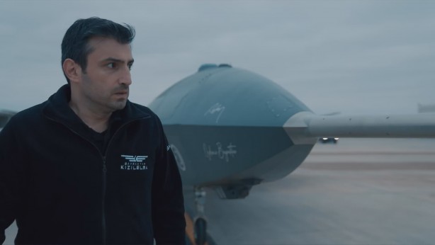 Foto - Meşhur fotoğraf karesindeki isim Selçuk Bayraktar'la ilgili 'yok artık' dedirten bir gerçeği açıkladı