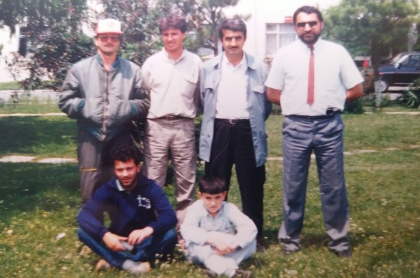 Foto - Meşhur fotoğraf karesindeki isim Selçuk Bayraktar'la ilgili 'yok artık' dedirten bir gerçeği açıkladı