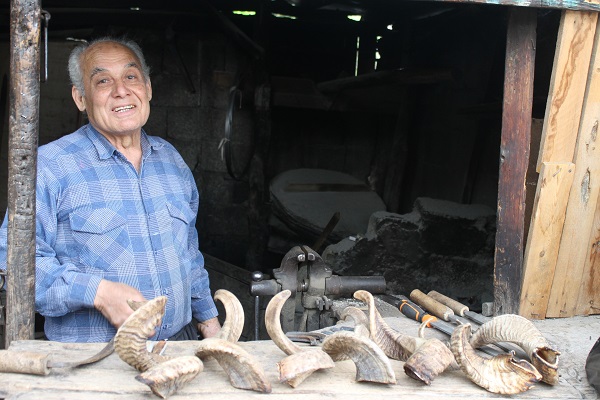 Foto - Mesleğinin son temsilcilerinden! Ürünleri ABD'ye götürülüyor