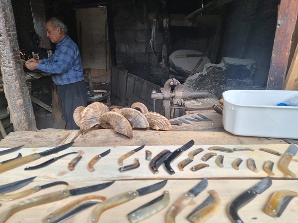 Foto - Mesleğinin son temsilcilerinden! Ürünleri ABD'ye götürülüyor