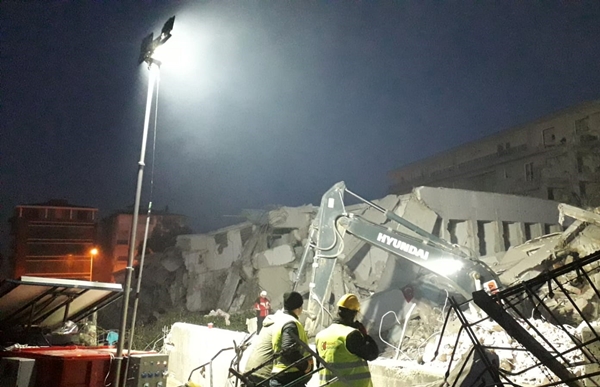 Foto - Meslek liselerinde üretilip deprem bölgelerine gönderiliyor
