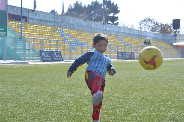 Foto - Messi, Afgan çocukla buluşacak