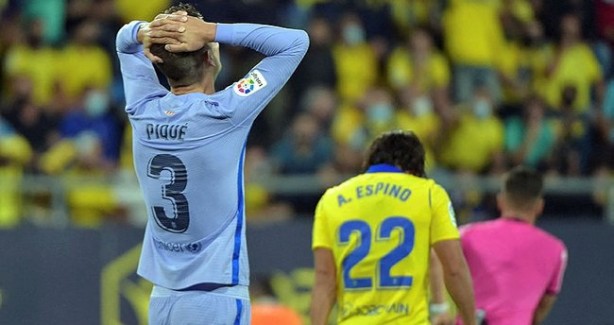 Foto - Messi'siz Barcelona dökülüyor