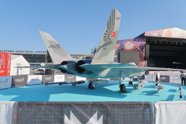 Foto - Mesut Hakkı Caşın'dan çok kritik uyarı: Türkiye'nin o silahına sabotaj yapabilirler, hatta düşürebilirler