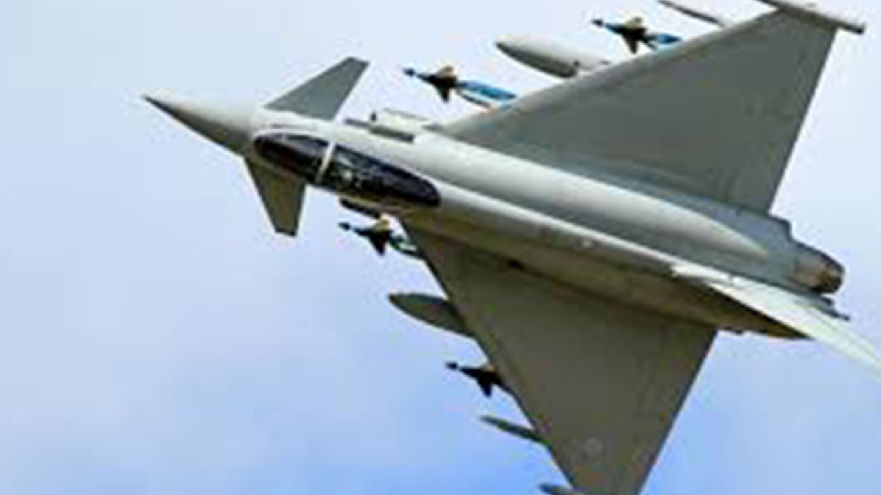 Foto - Mesut Hakkı Caşın'dan Türkiye için Eurofighter çıkışı: Kendilerini tehlikeye atıyorlar