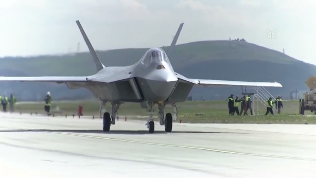 Foto - Mesut Hakkı Caşın'dan Türkiye'ye F-35 uyarısı: Bunu yapmamak gerek, kesinlikle görüşüm bu