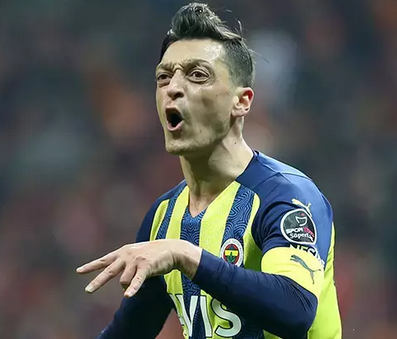 Mesut Özil o yarışmaya mı gidiyor? Dünyaca ünlü futbolcu dedi, büyük merak konusu oldu: İddia edilen O mu?