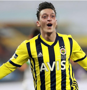 Foto - Mesut Özil'den flaş "Fenerbahçe" kararı! Bomba gelişmeyi tüm Türkiye’ye böyle duyurdular! Hiç kimse bunu beklemiyordu
