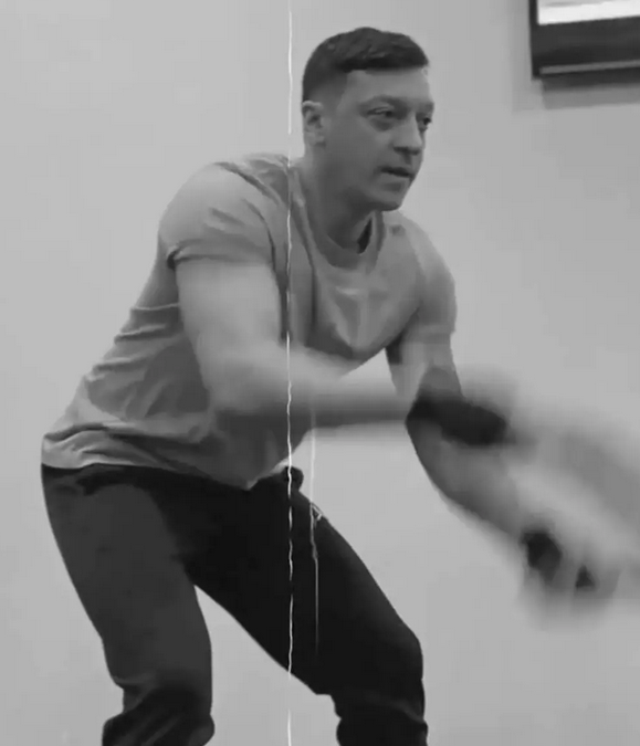 Foto - Mesut Özil'den olay kareler: Son hali görenleri şaşkına çevirdi: Müthiş çalışma, değişikliği...