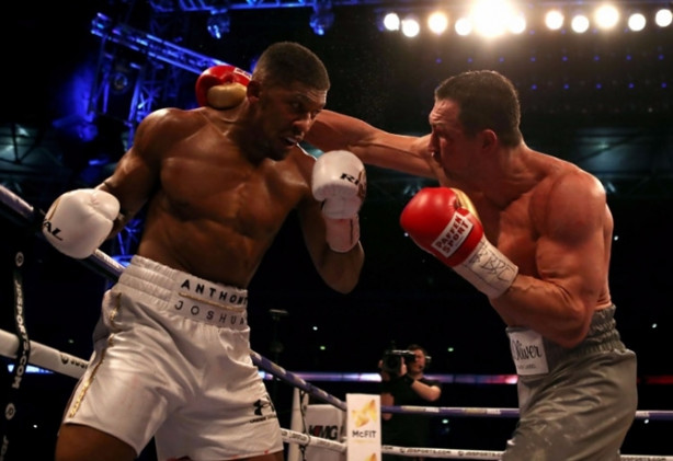 Foto - Mesut Özil'in serveti açıklandı! Dudak uçuklatıyor!