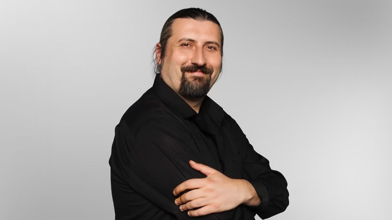 Foto - Mesut Süre hakkındaki taciz iddiaları ortalığı ayağa kaldırdı! Apar topar kovuldu