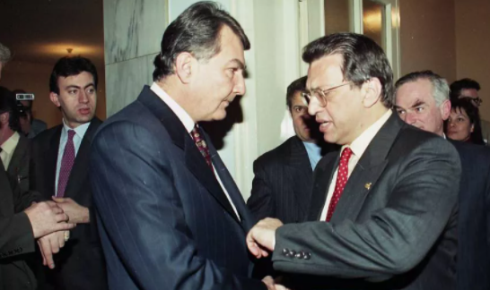 Foto - Mesut Yılmaz’ın çok konuşulacak görüntüleri! "Postmodern darbe" olarak nitelendirilen…