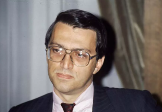 Foto - Mesut Yılmaz’ın çok konuşulacak görüntüleri! "Postmodern darbe" olarak nitelendirilen…