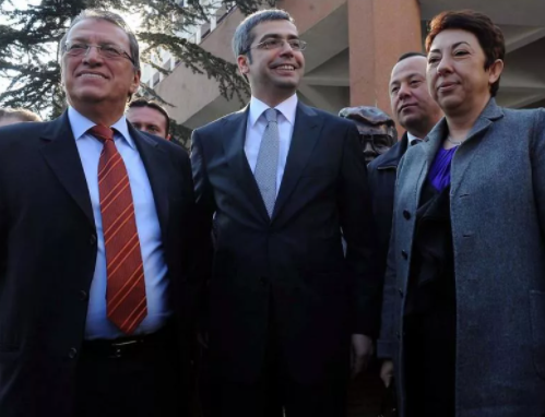 Foto - Mesut Yılmaz’ın çok konuşulacak görüntüleri! "Postmodern darbe" olarak nitelendirilen…