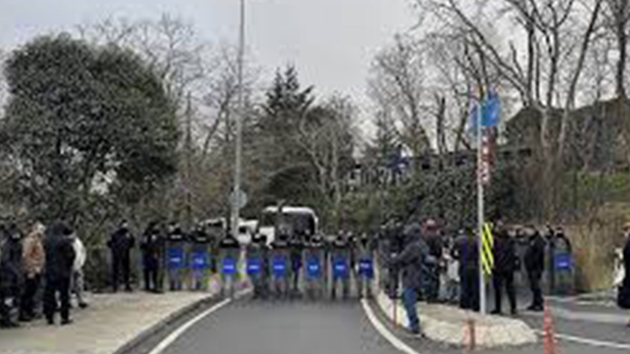 Foto - Metaverse'te yaşayan CHP'liler: 'Çatışılacak polis bu ülkenin polisi değil, "Tayyip’in polisi" onlara göre'