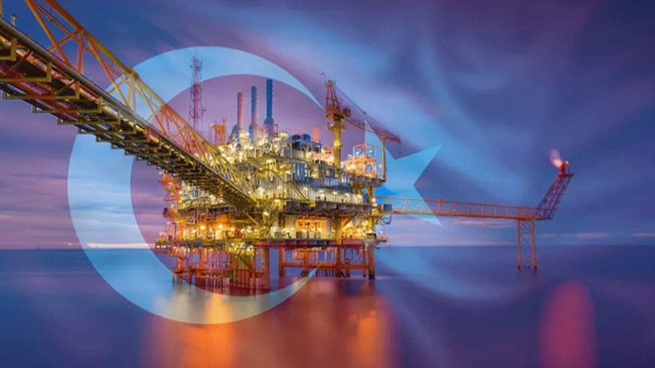 Foto - Mete Yarar '25 milyar varillik petrol var' demişti! Ve Oruç Reis'ten haber geldi