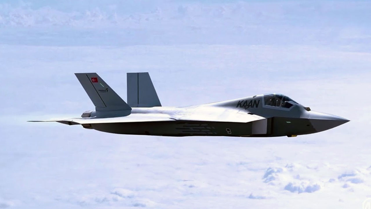 Foto - Mete Yarar, 'bu teknoloji F-35'te yok' diyerek Kaan'la ilgili kimsenin bilmediği özelliği açıkladı