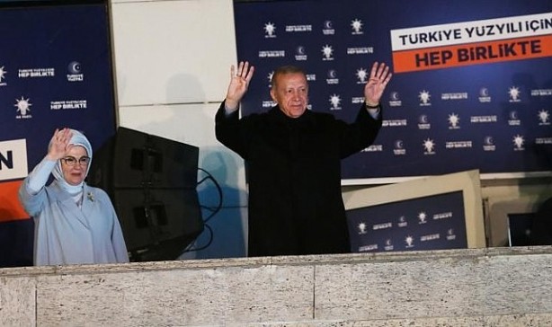 Foto - Mete Yarar canlı yayında Hakan Fidan'ın yeni görevini açıkladı! Hande Fırat'ın tepkisi olay oldu