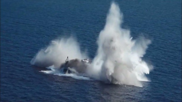 Foto - Mete Yarar duyurdu: Türk roketi 50 kilometre ötedeki gemiyi batırdı