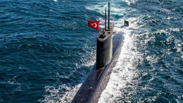 Foto - Mete Yarar inanılmaz gelişmenin haberini canlı yayında verdi: Türkiye 16 gemiyi denize indiriyor