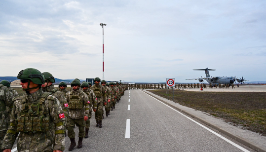 Foto - Mete Yarar, Arap ülkesine giren Türk birliklerin kimler olduğunu açıkladı: Şu anda sahaya girmiş durumdalar