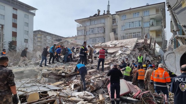 Foto - Mete Yarar müthiş haberi verdi: SİHA'ların ve İHA'ların altına yerleştirildi! Çare hemen bulundu