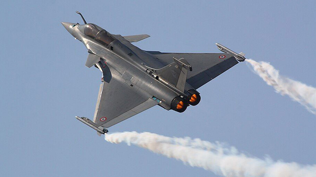 Foto - Mete Yarar 'şok geçirdim' diyerek ilk kez açıkladı: Orada göbekli savaş uçağı pilotları var gerçekten yazık