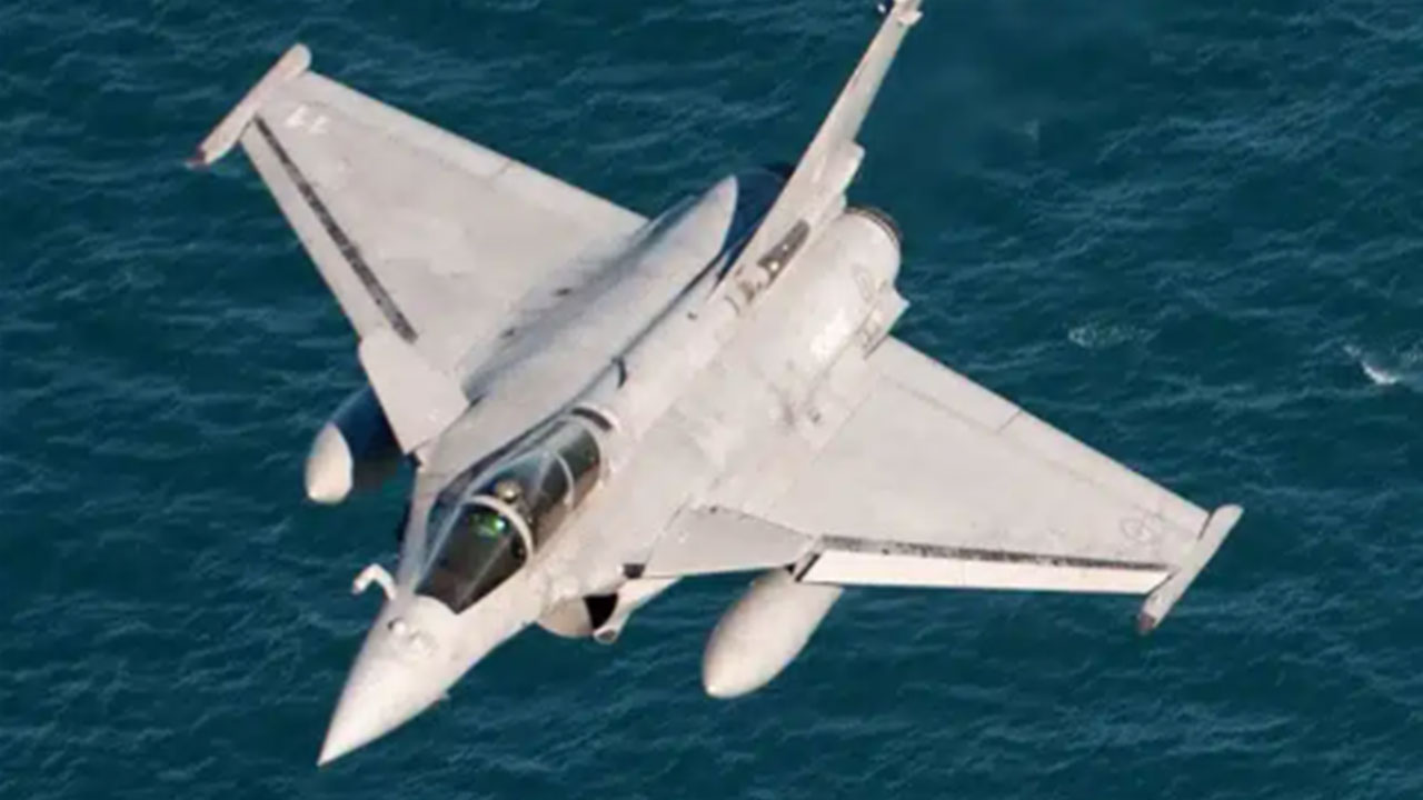 Foto - Mete Yarar 'şok geçirdim' diyerek ilk kez açıkladı: Orada göbekli savaş uçağı pilotları var gerçekten yazık