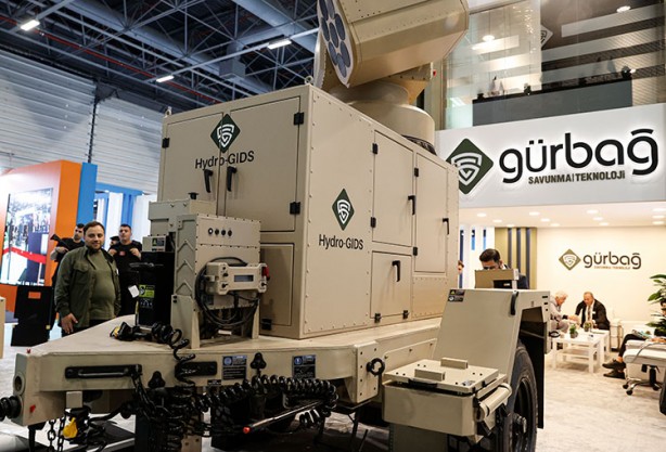 Foto - Mete Yarar Türkiye'nin yeni silahıyla ilgili şok detayı duyurdu! Dünya devleri bakın ne teklif etmişler