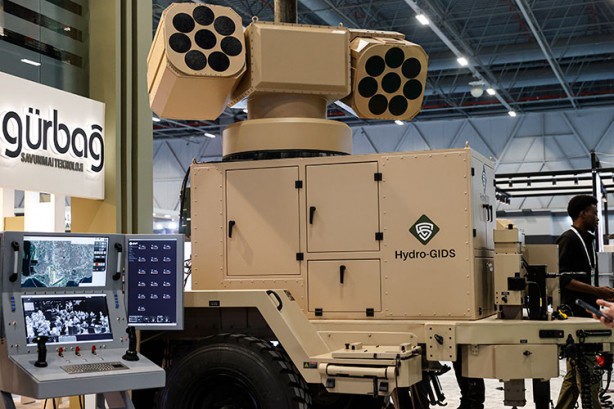 Foto - Mete Yarar Türkiye'nin yeni silahıyla ilgili şok detayı duyurdu! Dünya devleri bakın ne teklif etmişler