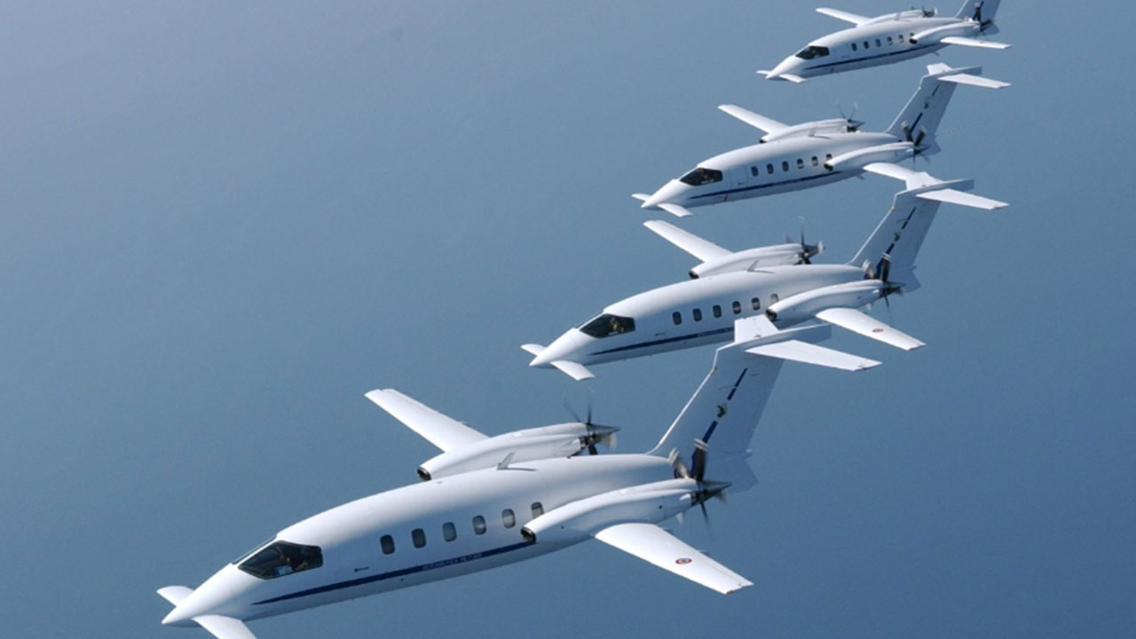 Foto - Mete Yarar'dan Baykar ile ilgili ders niteliğinde sözler: Aldıkları muhtemelen savunma değil oyuncak fabrikasıdır 