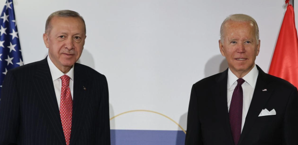 Foto - Mete Yarar'dan Biden-Erdoğan görüşmesiyle ilgili şok çıkış: Savaşa girdik diyorum