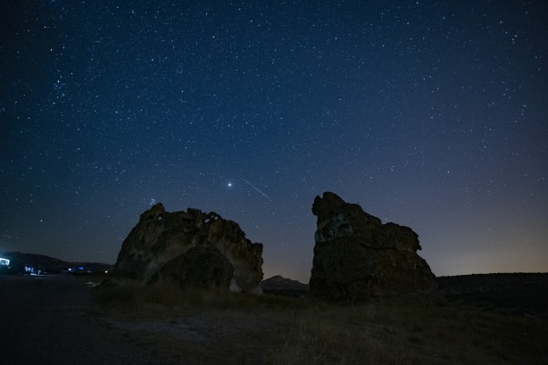 Foto - Meteor yağmuruna bir de Tarihi Frig Vadisi'nden bakın! İnanılmaz anlar...