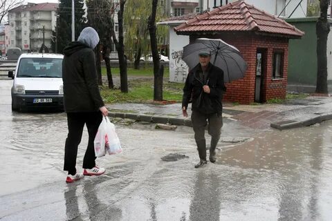 Foto - Meteoroloji 10 il için sarı kodla uyardı! Gök gürültülü sağanak bekleniyor