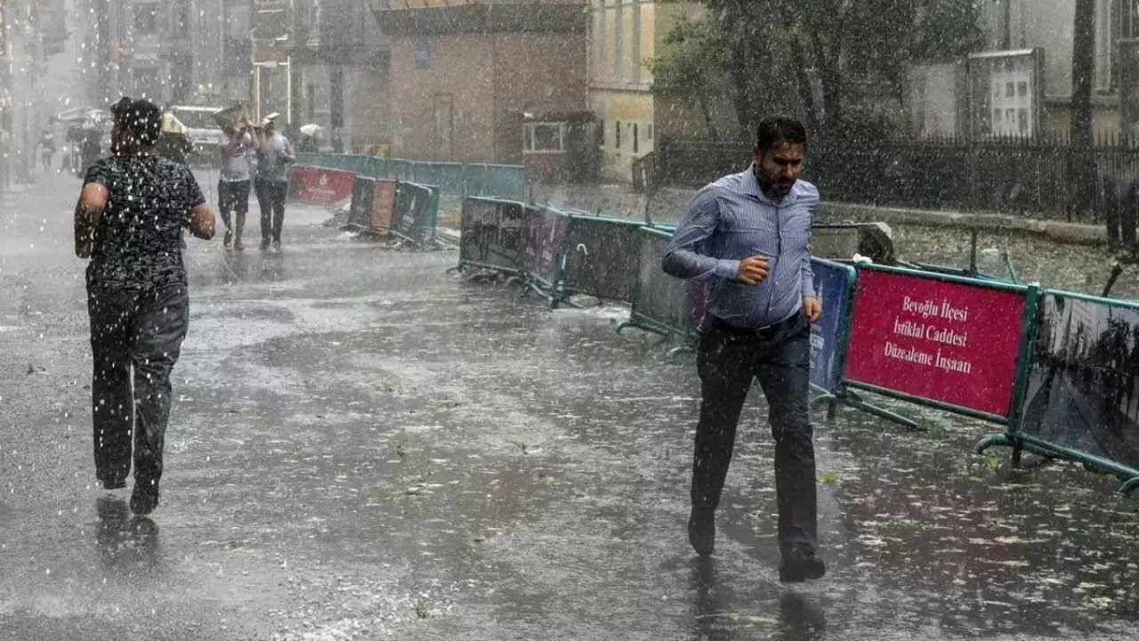 Meteoroloji açıkladı: Sağanak yağış o şehirleri esir alacak!