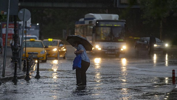 Foto - Meteoroloji saat verdi! Kuvvetli yağış geliyor