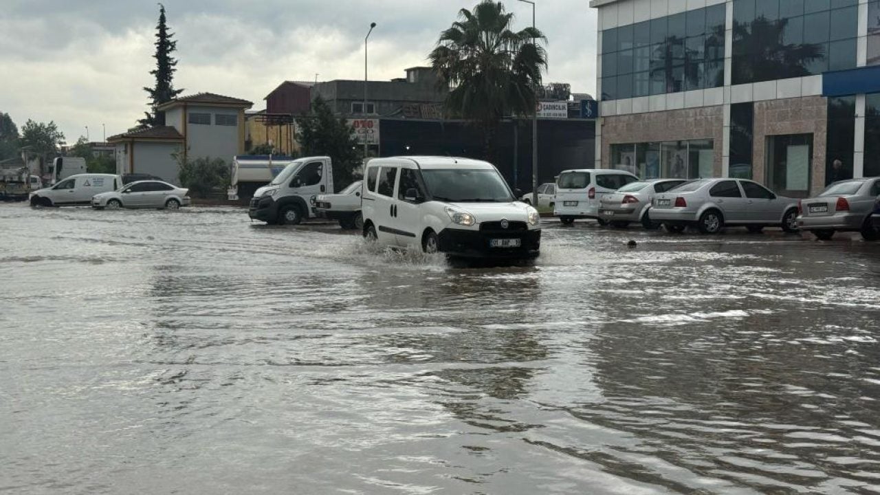 Foto - Meteoroloji saat vererek İstanbulluları uyardı!