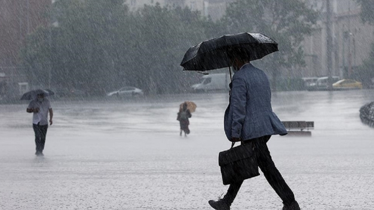 Foto - Meteoroloji son raporu yayınladı! Sarı kodlu uyarı! İstanbul dahil 11 ile sarı alarm: Cumartesi'ye kadar sürecek