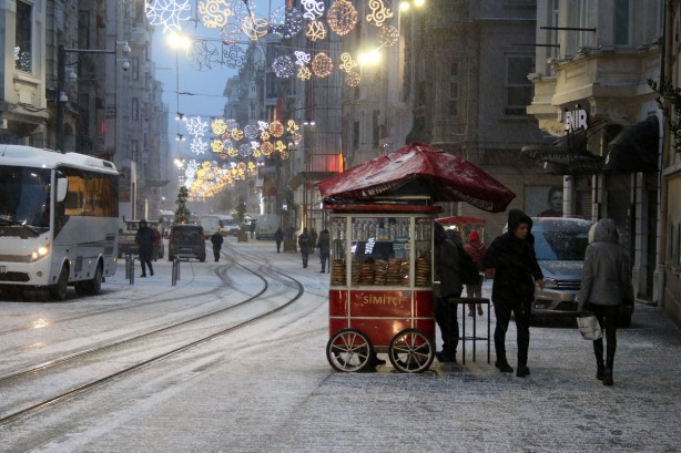 Foto - Meteoroloji sonunda tarih verdi! İstanbul’a kar geliyor