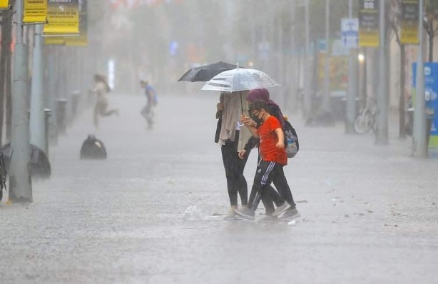 Meteoroloji Türkiye’yi uyardı! Aman dikkat, şiddetli geliyor