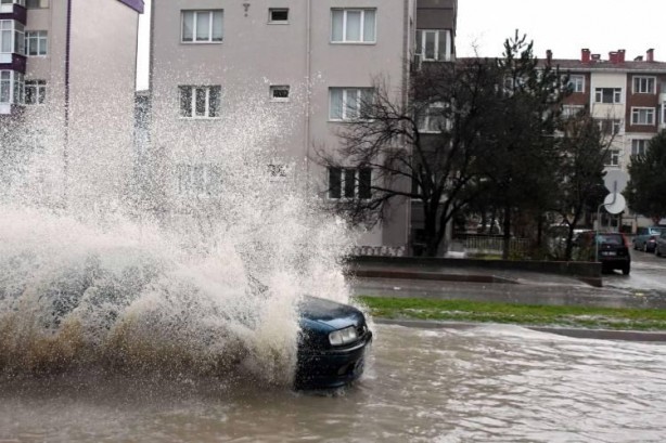 Foto - Meteoroloji Türkiye’yi uyardı! Aman dikkat, şiddetli geliyor
