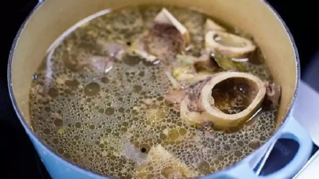 Doğal şifa kaynağı olan bu sudan bir yudum içerseniz... D vitamini ve demir depolarını hemen doldurun! 