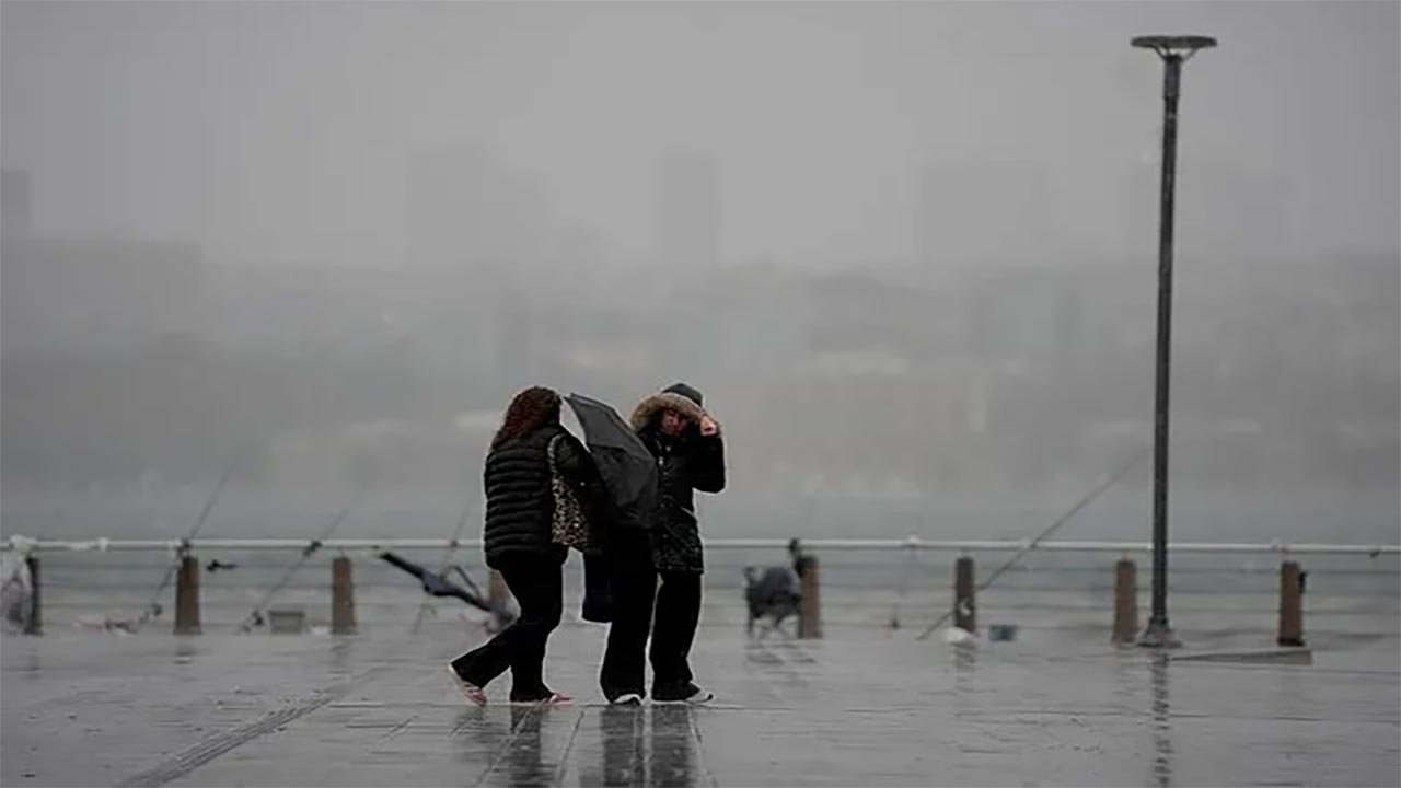 Foto - Meteoroloji uyardı! İstanbul dahil birçok ilde sağanak ve kar geliyor!